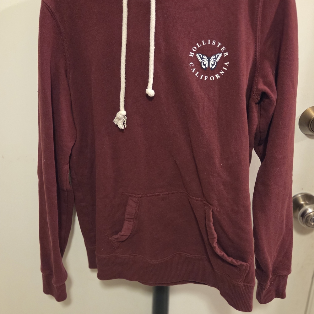 Hollister Women's Maroon Hoodie